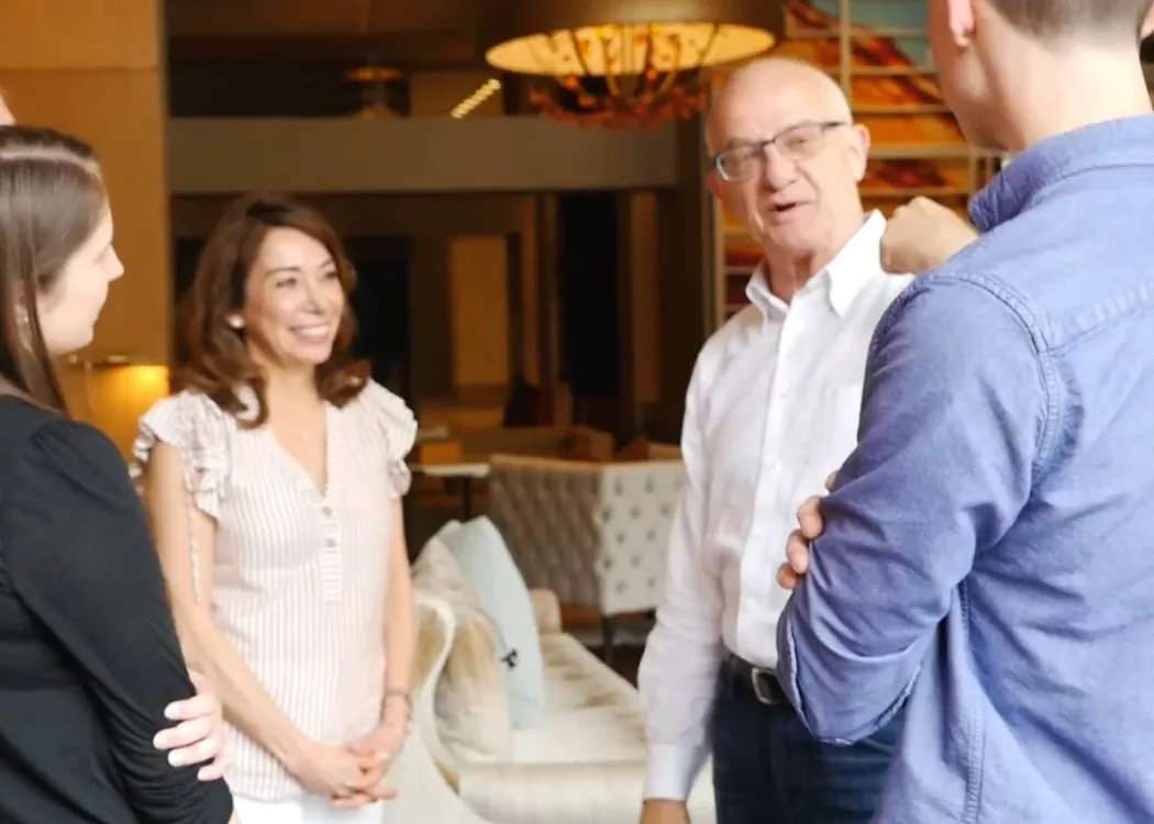 An attentative crowd listing to an Alumni presesnt in the Horn Auditorium