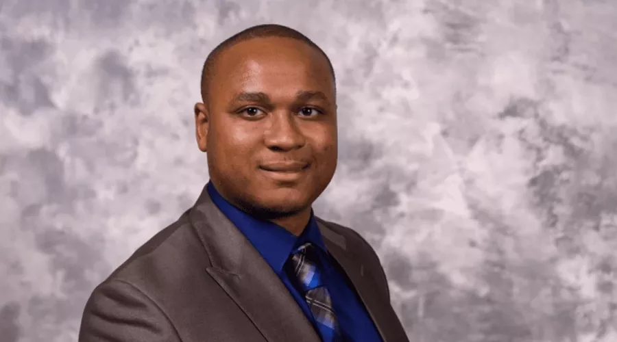 Thomas Allen headshot